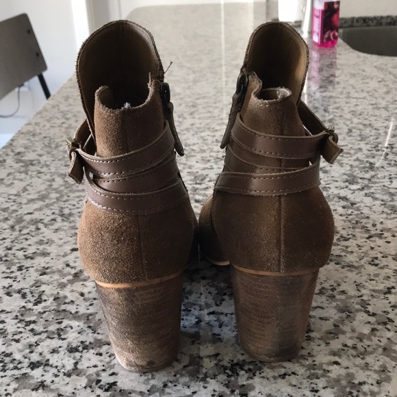 BP. Tandem Booties - Picture 2 of 4